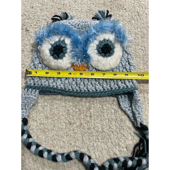 Handmade Owl Winter Hat Blue White Fuzzy Ear Flap Tassles Knitted Crocheted - Picture 3 of 7